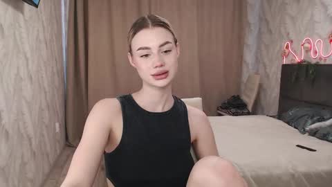 linacute52 online show from 7, 3, 2025