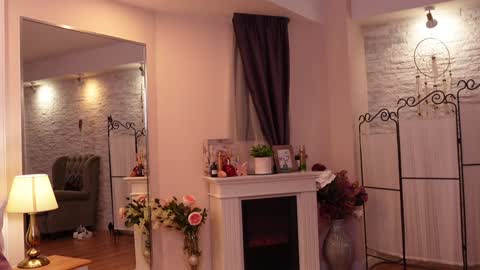 Snapshot of linareese chatting on 5, 1, 2025 LinaReese online show from 5, 1, 2025