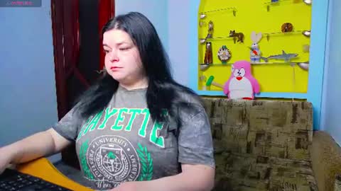 Snapshot of linasexy777 chatting on 17, 6, 2026 Lina online show from 17, 6, 2026