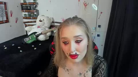 Lina online show from 27, 10, 2025