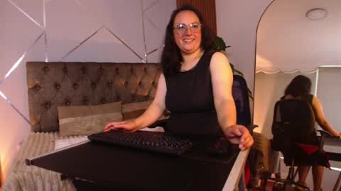 Snapshot of linceadictiva chatting on 23, 5, 2026 LINCE online show from 23, 5, 2026