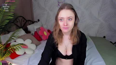 Linda  GMT2 Mon Tu Fri Sa Su  0300am-1000 am online show from 29, 3, 2026