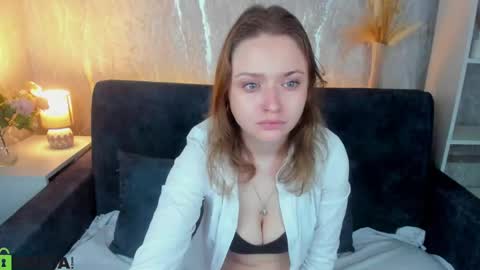 Snapshot of linda__bryant chatting on 30, 5, 2026 Linda GMT2 Mon Tu Fri Sa Su 0300am-1000 am online show from 30, 5, 2026