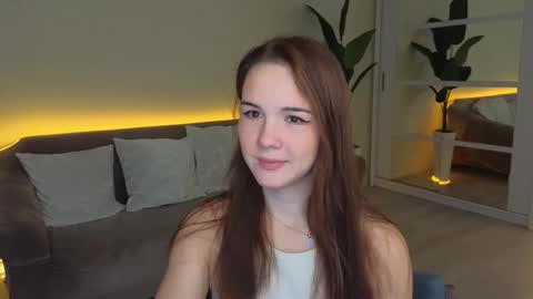 linda__robertz online show from 13, 9, 2025