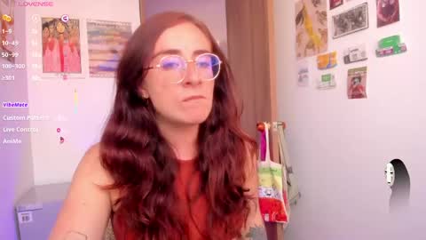 Snapshot of linda_giggle chatting on 5, 6, 2026 Giggles online show from 5, 6, 2026