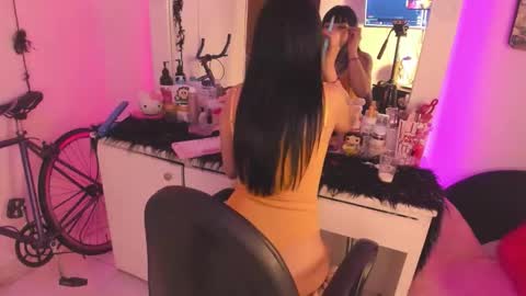 Lindaa maria  online show from 2, 3, 2026