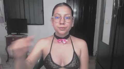 naomi online show from 15, 4, 2026