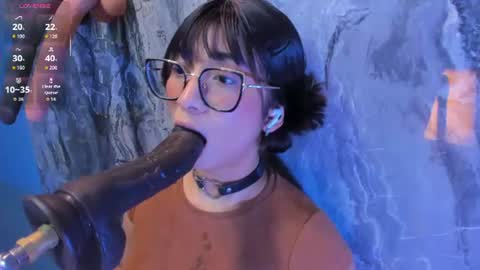 Snapshot of linda_sofi__ chatting on 10, 7, 2026 linda_sofi__ online show from 10, 7, 2026