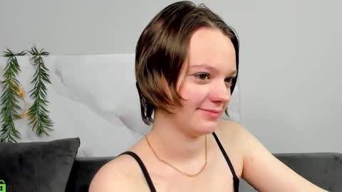 My real name is Olivia online show from 22, 4, 2026