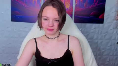 Snapshot of lindaa_bell chatting on 25, 4, 2026 My real name is Olivia online show from 25, 4, 2026