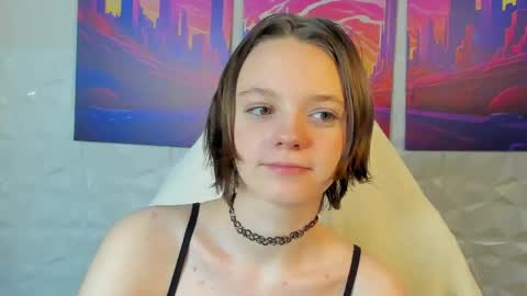 Snapshot of lindaa_bell chatting on 3, 5, 2026 My real name is Olivia online show from 3, 5, 2026