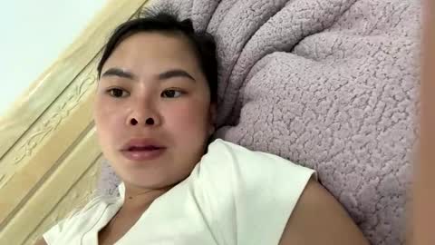 Snapshot of lindabeo chatting on 7, 5, 2026 lindabeo online show from 7, 5, 2026