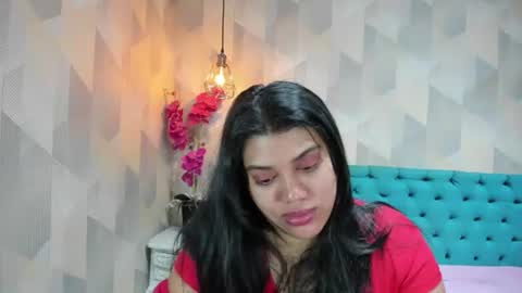Snapshot of lindabreexlove chatting on 4, 7, 2026 online show from 4, 7, 2026