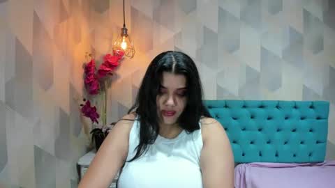 Snapshot of lindabreexlove chatting on 15, 7, 2026 online show from 15, 7, 2026