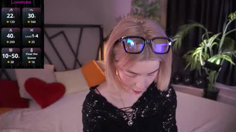 your Linda is back online show from 1, 12, 2025