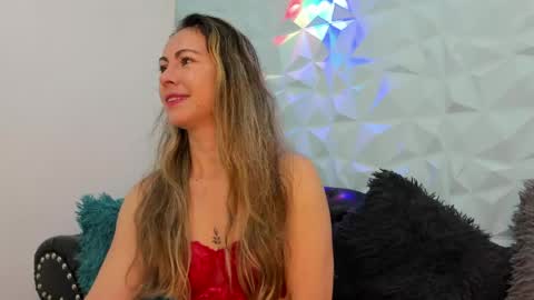 lindsay_cg online show from 26, 5, 2026