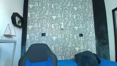  Lindsey  online show from 12, 11, 2025