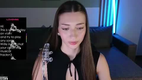 Snapshot of lindsey_mey chatting on 9, 7, 2026 Lindsey online show from 9, 7, 2026