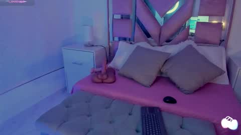 Snapshot of lindseymoss_ chatting on 29, 9, 2025 Lindsey Moss online show from 29, 9, 2025