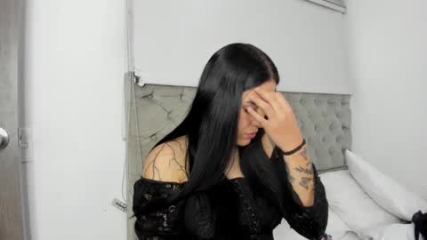 Lina  online show from 20, 10, 2025