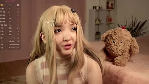 Snapshot of linhmew chatting on 17, 5, 2026 Linh - online show from 17, 5, 2026