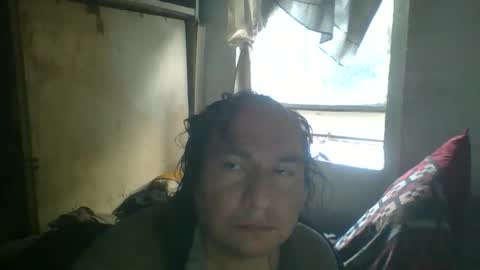 Snapshot of linseyyy chatting on 27, 11, 2025 belledelfyyy online show from 27, 11, 2025