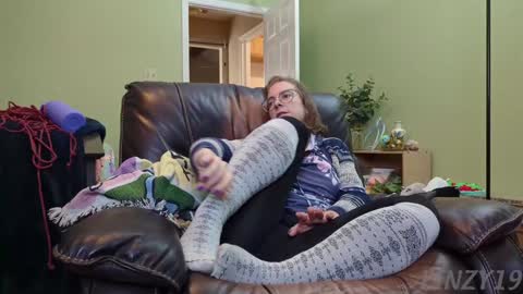 Snapshot of linzy19 chatting on 13, 1, 2025 Linzy19 online show from 13, 1, 2025