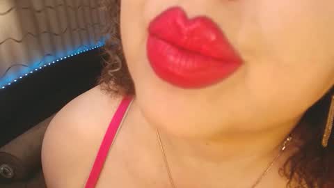 Snapshot of lipsaddiction chatting on 4, 2, 2026 LIpsAddiction online show from 4, 2, 2026