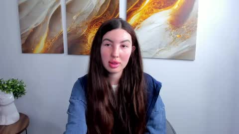 Lira revery online show from 26, 4, 2026