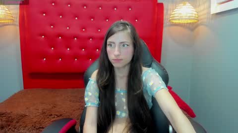 Lisa online show from 12, 1, 2025