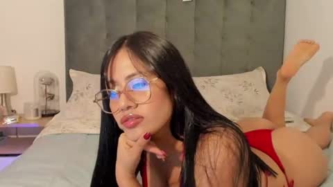 Snapshot of lisa_t08 chatting on 15, 7, 2026 Lisa Thompson online show from 15, 7, 2026