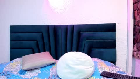 Snapshot of lisa_white_ chatting on 5, 2, 2025 lisa white online show from 5, 2, 2025