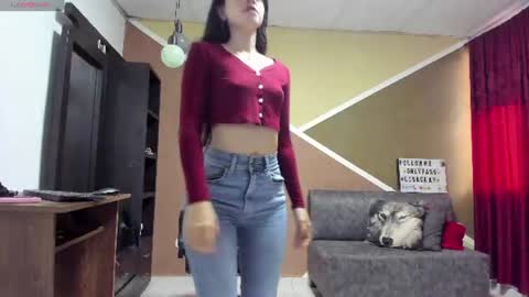 Lisa Gray Independent Model online show from 13, 6, 2026