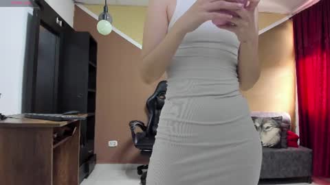 Lisa Gray Independent Model online show from 3, 8, 2026