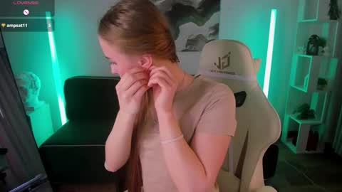 Snapshot of lisahille chatting on 24, 2, 2026 Lisa online show from 24, 2, 2026