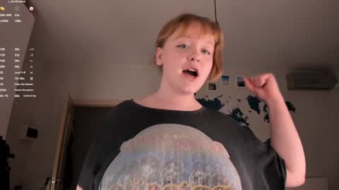 Snapshot of lisalaas chatting on 3, 12, 2024 -Lisa- Help me to reach 100 thumbs up3 online show from 3, 12, 2024