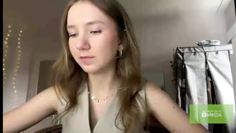 lisasmall online show from 18, 7, 2026