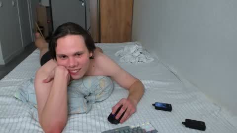 Alfie online show from 14, 12, 2024