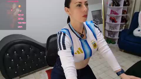 Snapshot of litas_secrets chatting on 16, 6, 2026 LITA a sexy milf online show from 16, 6, 2026