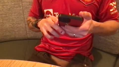 litlelover online show from 10, 2, 2026