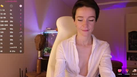 Alisa online show from 11, 11, 2025