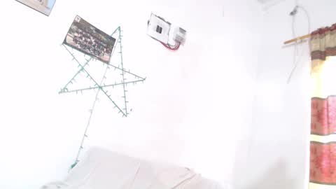 Snapshot of litte_ebonyx chatting on 14, 2, 2026 litte_ebonyx online show from 14, 2, 2026