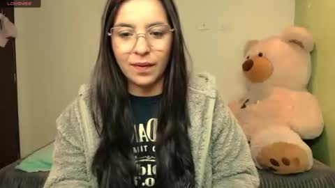 Samantha. online show from 15, 3, 2026