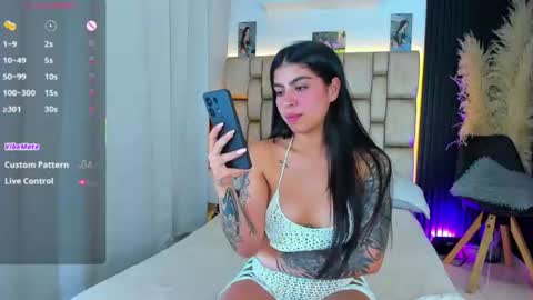 Snapshot of little__sophie18 chatting on 10, 7, 2026 Sophie ---- connected from 1400 to 2100 Colombia time online show from 10, 7, 2026