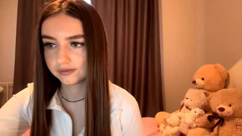 Snapshot of little_anioneta chatting on 3, 10, 2025 Catherine online show from 3, 10, 2025