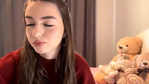 Snapshot of little_anioneta chatting on 10, 10, 2025 Catherine online show from 10, 10, 2025