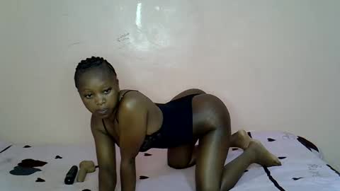 Snapshot of little_bellah chatting on 21, 2, 2025 little_bellah online show from 21, 2, 2025