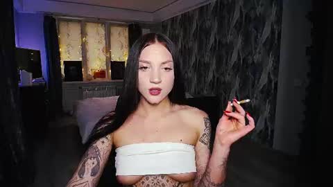 Snapshot of little_birdy chatting on 24, 6, 2026 Birdy online show from 24, 6, 2026