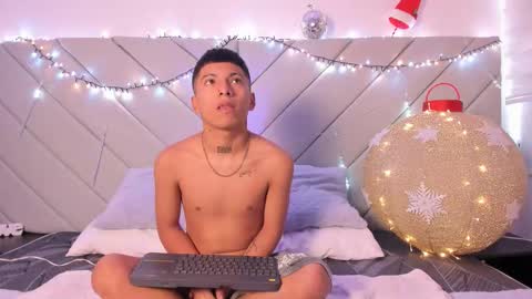 little_kris1 online show from 21, 11, 2025