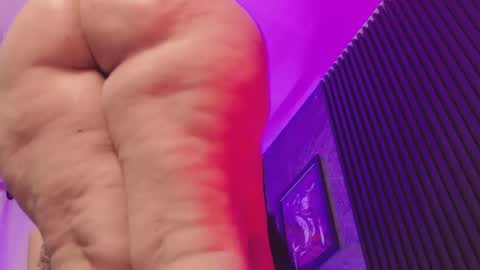 Snapshot of little_maeve chatting on 9, 3, 2025 Maeve  online show from 9, 3, 2025